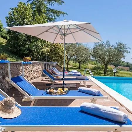 Villa Mila 6, Emma Gualdo Cattaneo