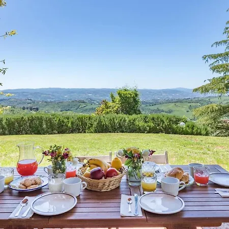 Villa Mila 6, Emma Gualdo Cattaneo