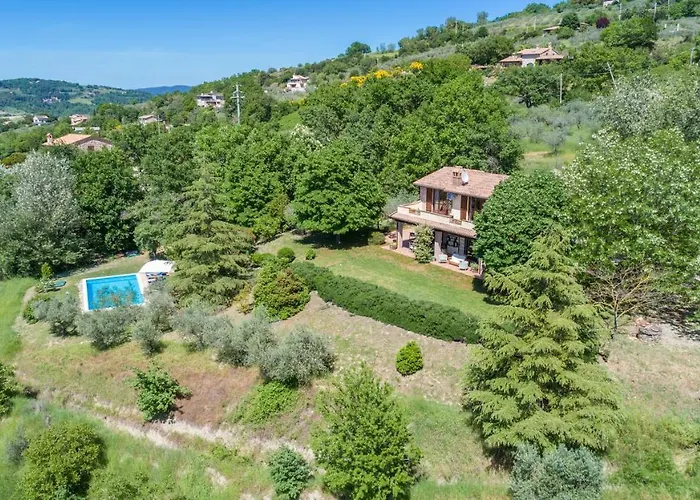 Mila 6, Emma Villa Gualdo Cattaneo